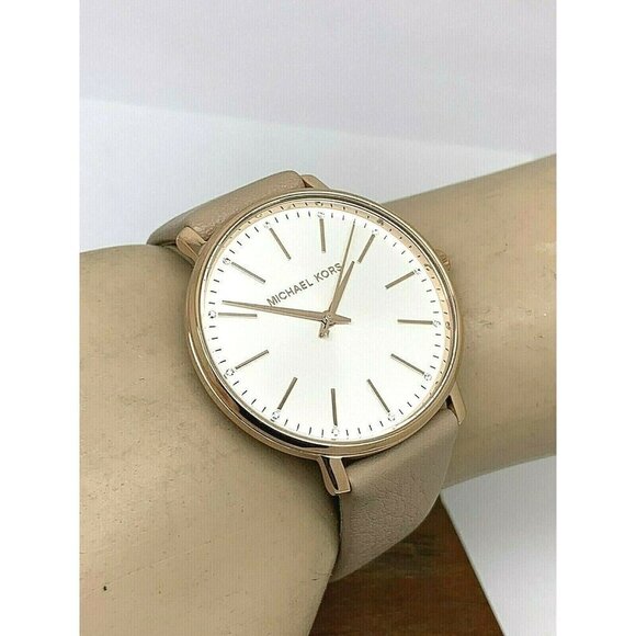 Michael Kors Women's Watch MK2748 Pyper Quartz White Dial Rose Gold Leather Band - Picture 6 of 13